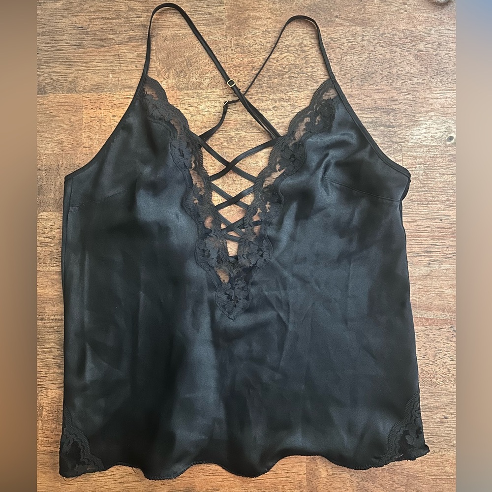 Pre-owned | Victoria’s Secret | Black Lingerie Camisole Top